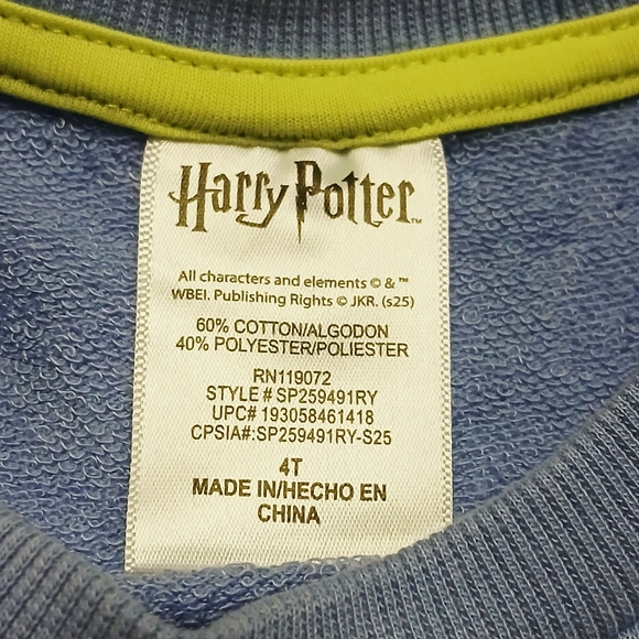 Harry Potter Hogwarts Graphic Sweatshirt 4t - Picture 4 of 8